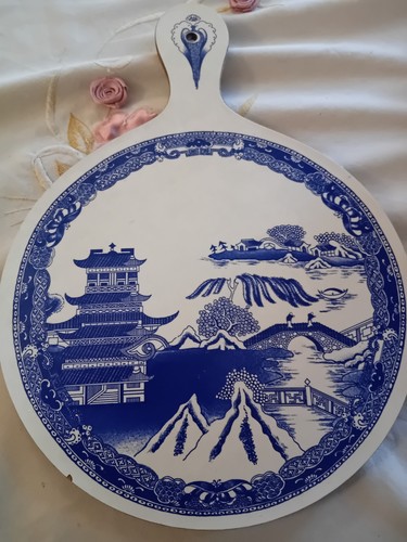 Ringtons willow pattern - willow,