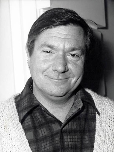 English actor michael elphick - michael,