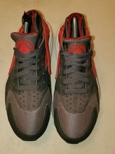 *Nike Air Huarache Run Dark