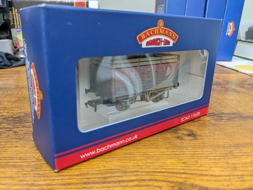 188 bachmann 7 - -,