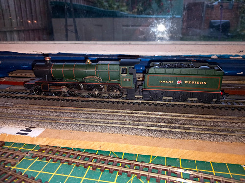 Hornby gauge gwr hall class - hall,