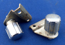 Pair of Sliding Window Twist Lock Catch for Land Rover Series 2 & 2A - 332435