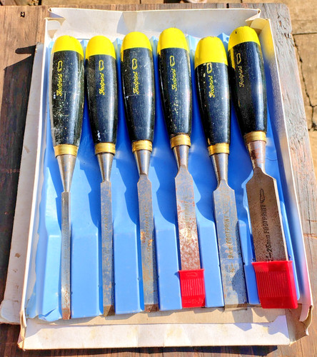 Footprint bevel edged chisels - edged,