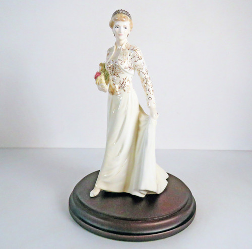 Coalport diana the jewel in - coalport,