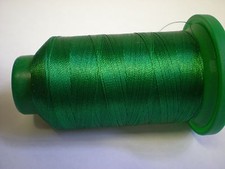 ISACORD MACHINE EMBROIDERY THREAD 1000M IRISH GREEN 5415