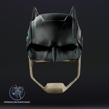 BATMAN DARK DETECTIVE  Helmet