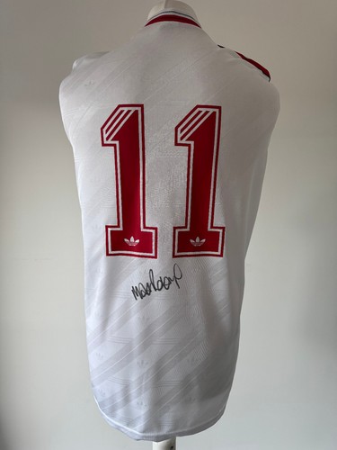 Signed mark robins retro shirt - signed,