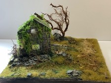 DIORAMA 1/35 scale 30x35cm ruins abandon PAINTED & finished as in the picture