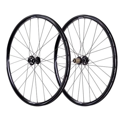 Halo white line - white, 700c
