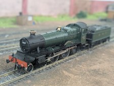 Bachmann 31-301 Manor Class 4-6-0 7820 'Dinmore Manor' in BR green