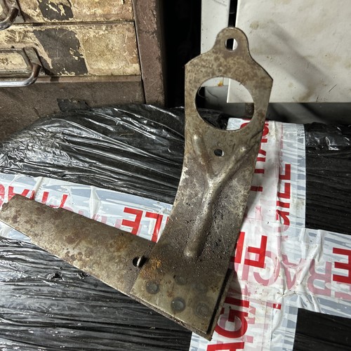 Rear pinion trough - rear, patti