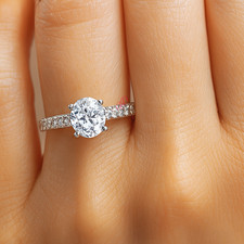 Platinum Diamond Ring For