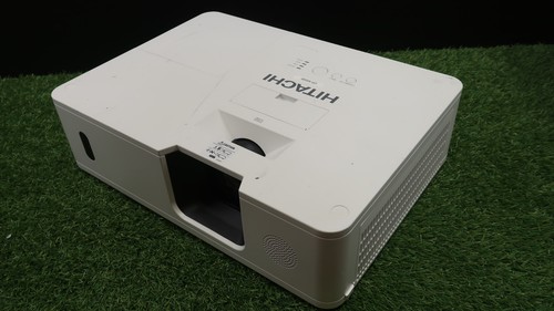 Hitachi x5550 xga - cp-x5550,