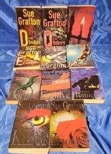 11 x Sue Grafton Book Bundle 
