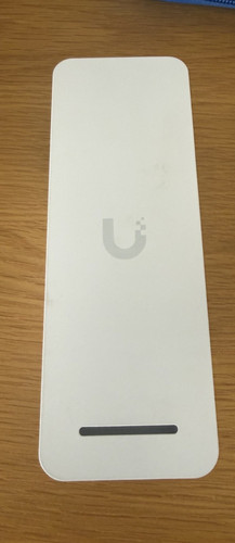 Ubiquiti access card reader - access,