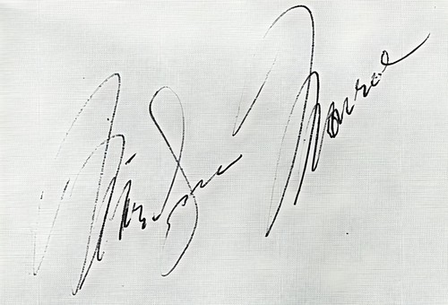 Marilyn monroe signed card - marilyn,