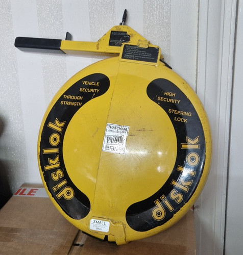 Disklok steering wheel lock - wheel,