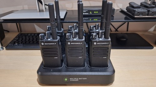 Motorola dp2400 uhf - motorola,