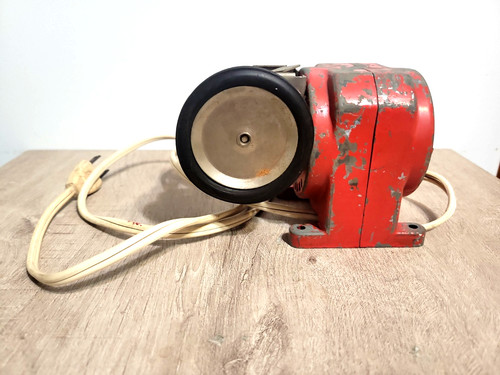 Vintage constructioneer wasp - vintage,