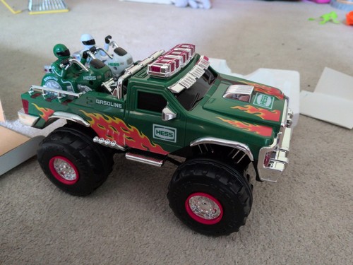 2007 hess monster truck - hess,