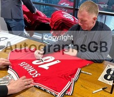 Paul Scholes Signed 1999 Shirt
