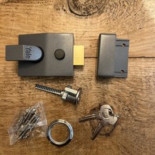 Yale Deadlock Night Latch Grey 60mm Backset Satin Cylinder 2 Keys B-88-DMG-SC-60