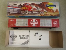 Athearn Trains HO #1998 86' HC