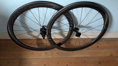 Zipp 302 carbon wheelset - ,