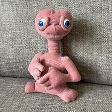 E.T. The Extra-Terrestrial 8"