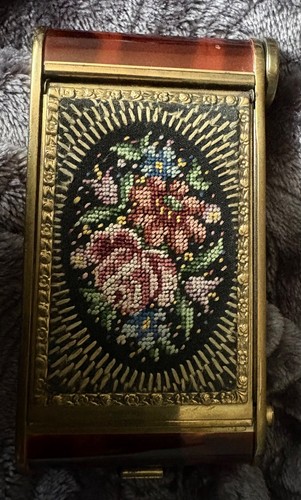 Art deco needle point flower - deco,