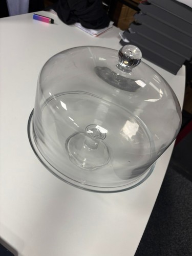 Cake stand - cake,