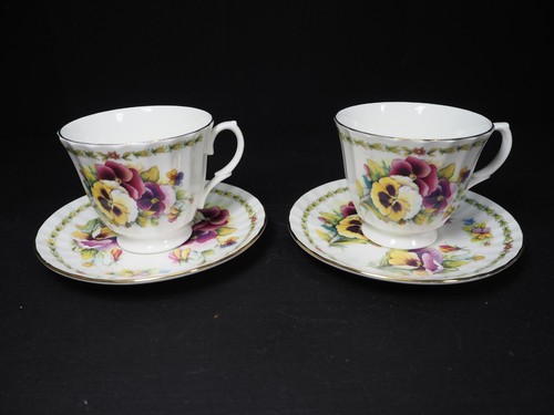 Cups and saucers vintage - 2,