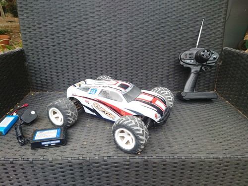 Acme raptor brushless rc - acme,