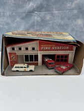 Vintage 1960s Lesley Matchbox Fire Station Set With Vehicles G5 Boxed