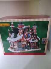 Lemax Claus Cottage Christmas