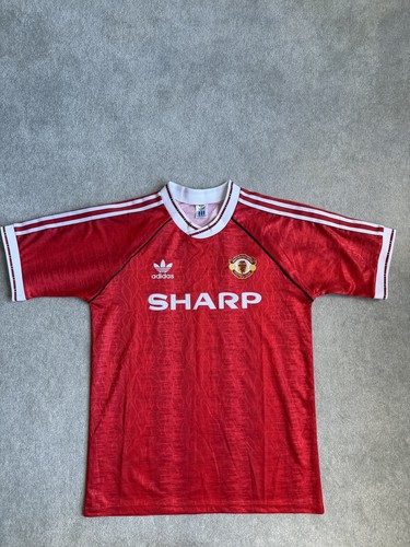 Manchester united retro - manchester,