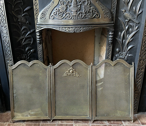 Fabulous 1930 fireguard - fabulous,