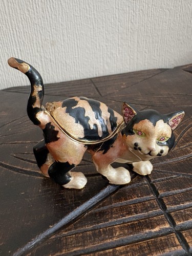Arora hidden treasures cat - hidden,