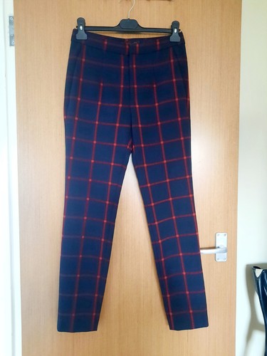 Zara red check trousers size - red,