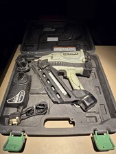 Hikoki NR90GC2 First Fix Gas Nail Gun with 2 Batteries and Charger