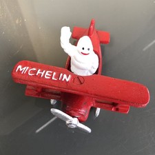 Michelin Man In Plane Cast