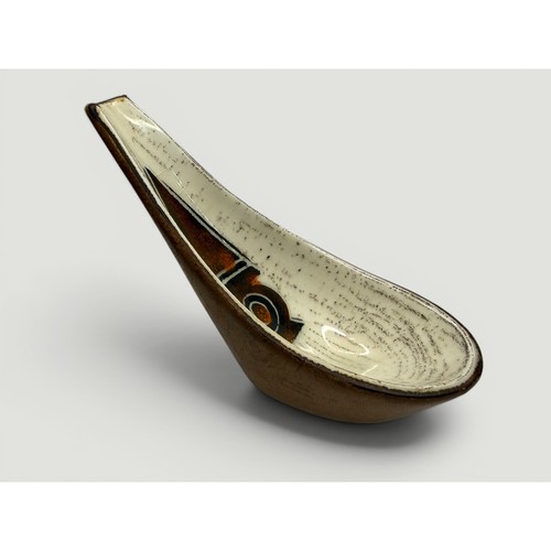Ceramic pipe rest - pipe,