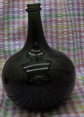 Vintage onion glass dark - glass, green