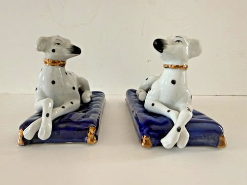 Pair small staffordshire - of,