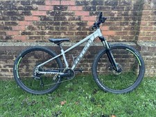Junior Carrera Valour Disc Mountain bike