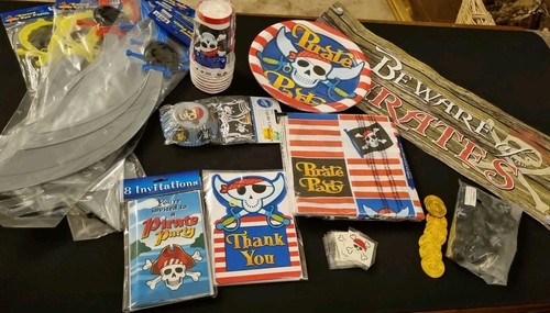 Person pirate birthday party - 8,