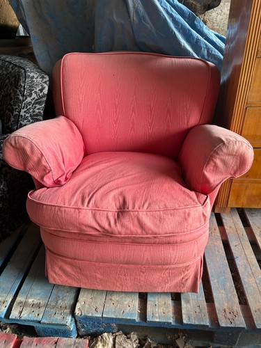 Red armchair round - red,