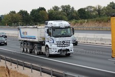 Truck Photo Mercedes-Benz