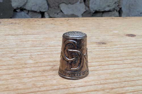 Silver thimble 1981 celebrate - silver,