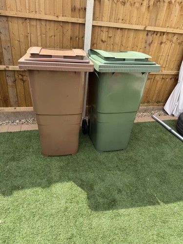 Wheelie bins - wheelie,